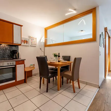 Selmas צל-אם-זי